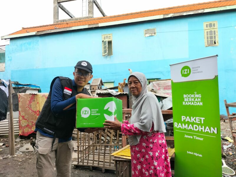 Sambut Bulan Mulia Izi Menyalurkan Paket Ramadan Di Daerah Di Jawa