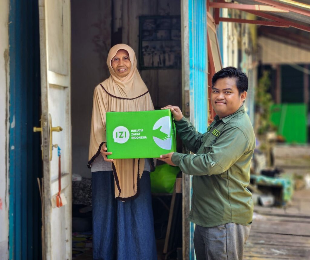 Menebar Kebahagiaan Di Pertengahan Ramadan Izi Kaltim Bagikan Paket