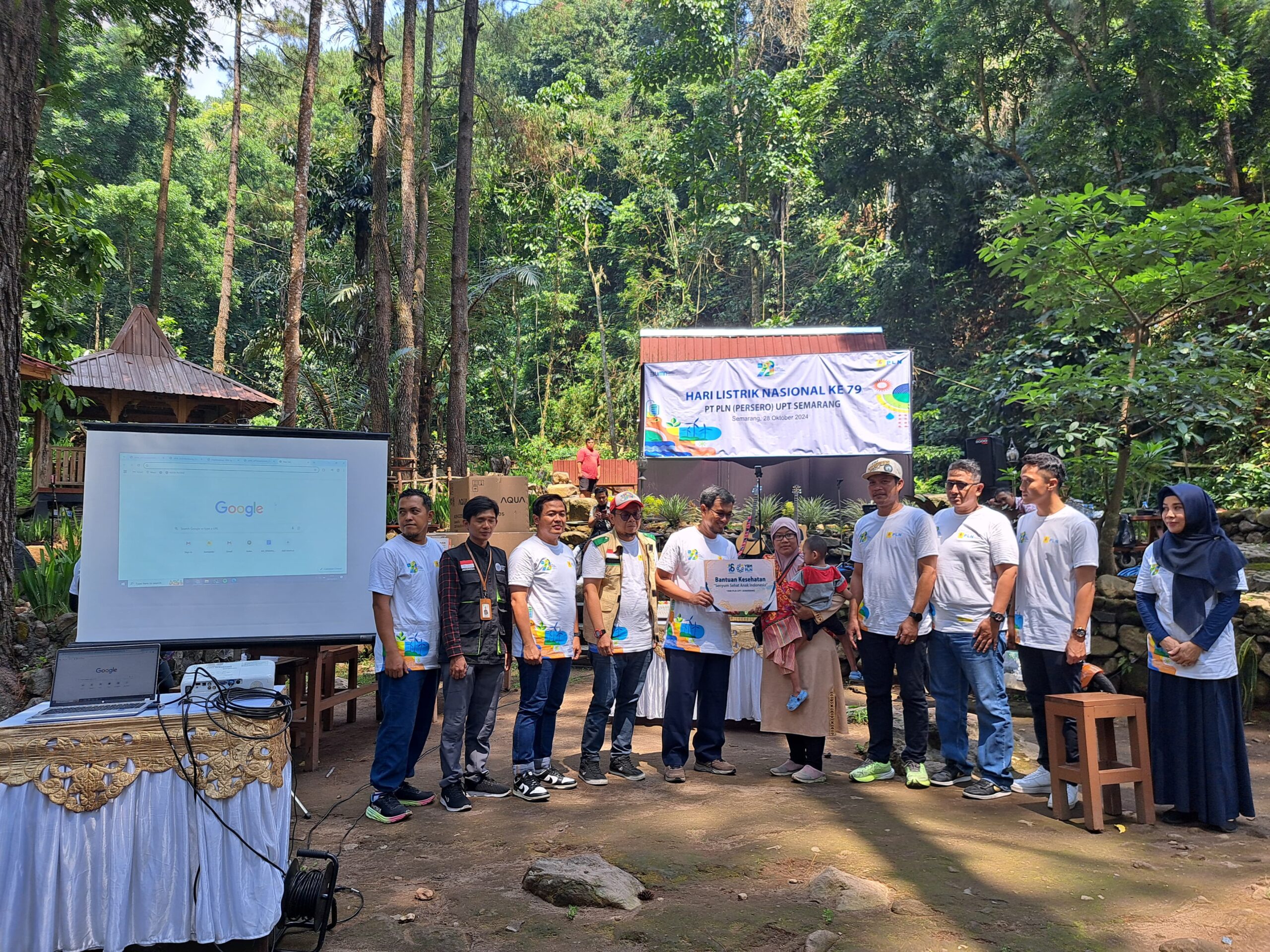 Hari Listrik NasionaL pln Berbagi