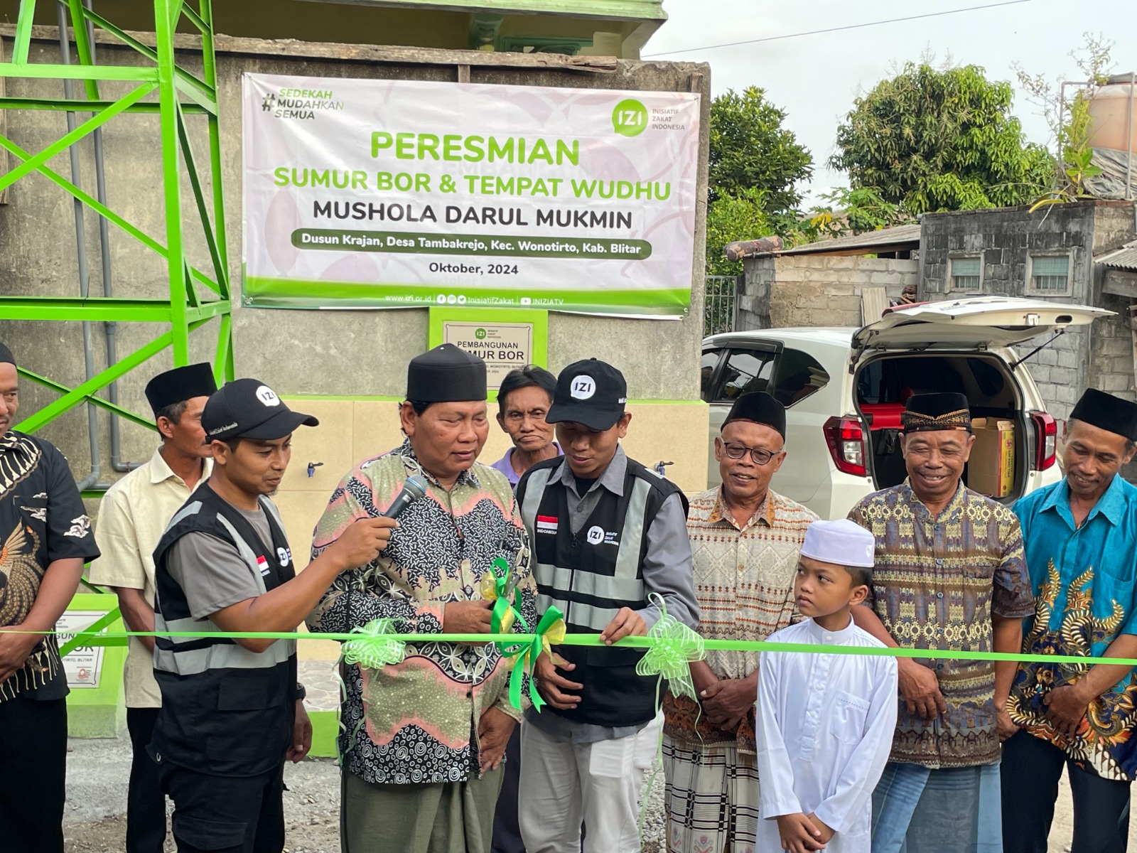 Peresmian Sumur Bor IZI Jatim