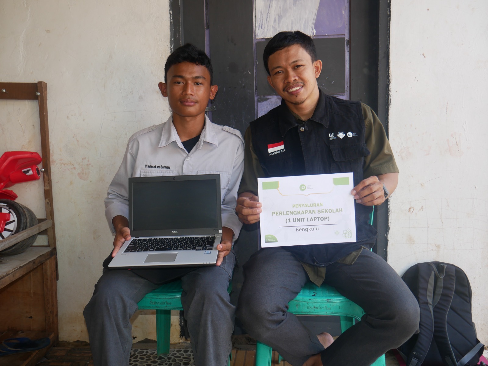 Bantuan Laptop untuk Rian