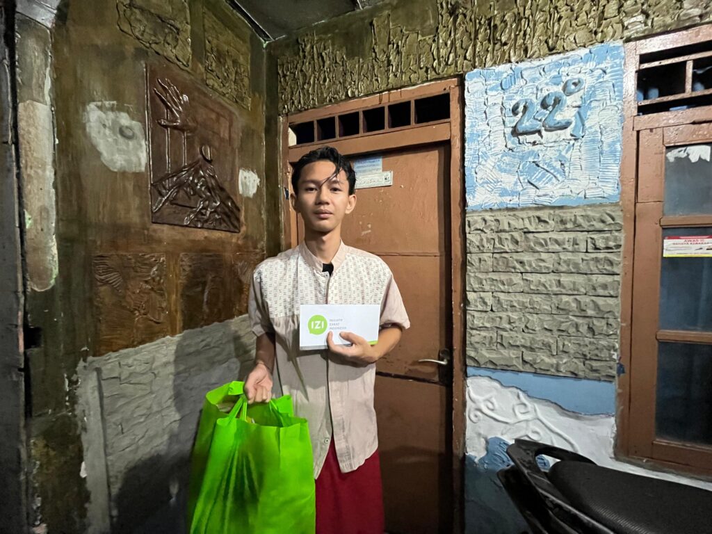 Bantuan Sedekah Subuh untuk Rahmad