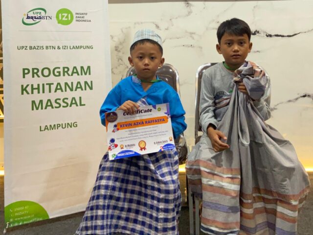 Program Khitanan Massal IZI Lampung